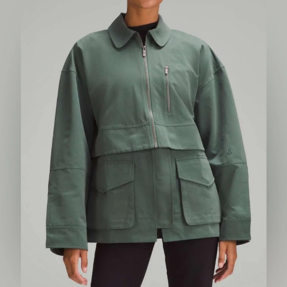 NWOT Lululemon Glyde 2-in-1 Adaptable Jacket Dark Forest